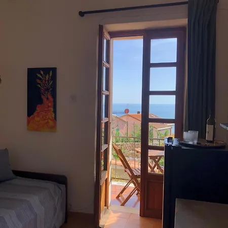 Guest house La Corinna Lerici